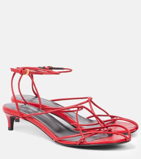 【関税&送料込】Red (V) Knot Me Up Sandal Loulou 35 leather slingback sandals in red - Khaite | Mytheresa