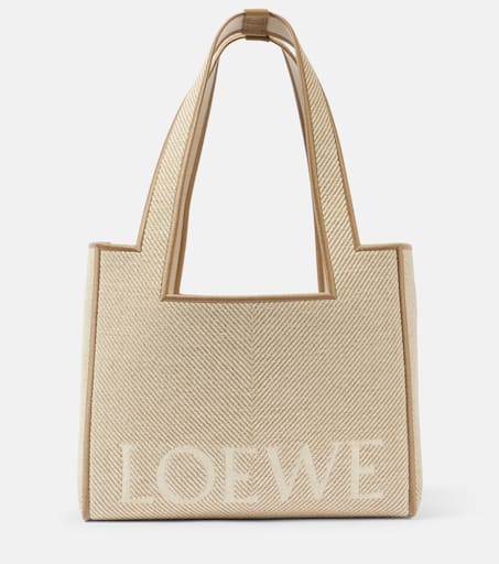 【関税&送料込】Loewe Bags Beige Loewe Font Medium jacquard canvas tote bag in beige - Loewe