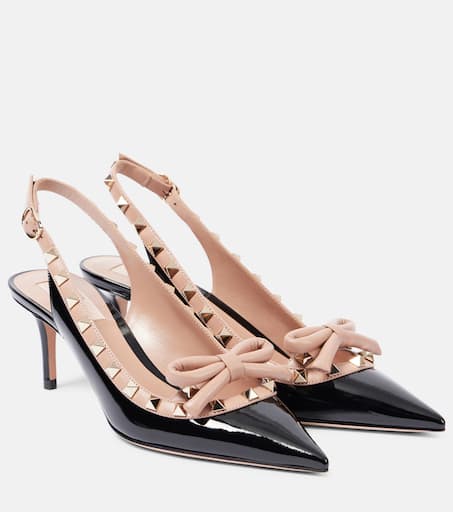 パンプス Rockstud leather slingback with cabochon stones P01000697.jpg