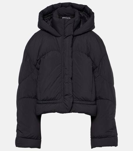 Moncler iluric store