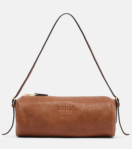Logo leather shoulder bag in brown - Miu Miu | Mytheresa