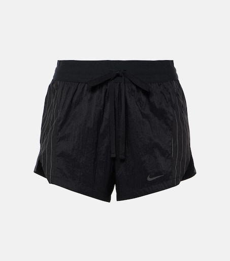 Pinstripe paneled running shorts in black - Nike | Mytheresa 