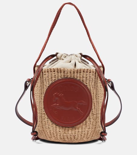 夏の準備を♪【Chloe】Horse Medallion バケットバッグ Chloé Small Horse Medal Basket In Natural Fibers | Chloé US