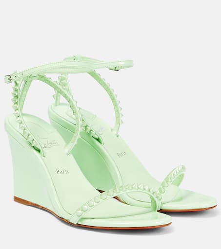 Christian Louboutin グリーン ハイヒール Christian Louboutin Pigalle Follies Plume Studded Suede