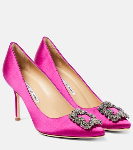 【Manolo Blahnik】HANGISI Satin Pumps Hangisi 90 embellished satin pumps in blue - Manolo Blahnik
