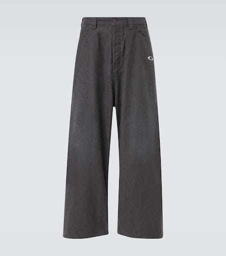 国内発 BALENCIAGA コットンフロントポケット長袖フーディー 楽天市場】BALENCIAGA(バレンシアガ) サイズ:1 22AW プル