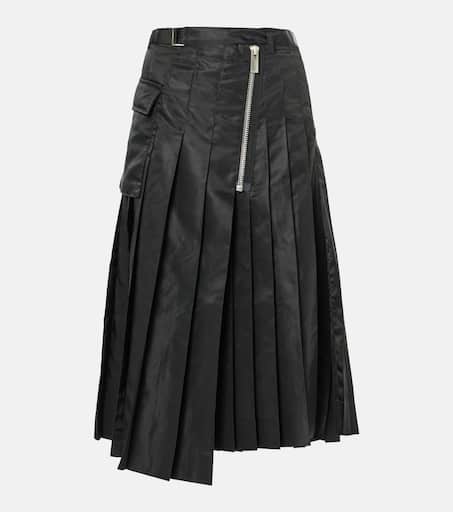 Sacai Nylon Twill Skirt in Black – Hampden Clothing