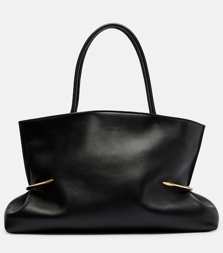 Pinch Squeezed Horizontal leather tote bag in black - Givenchy
