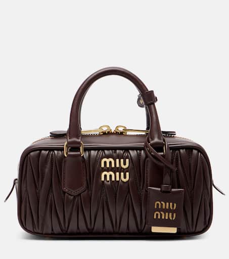 ミュウミュウ/関税送料込み ARCADIE MATELASSE TOTE BAG Arcadie matelassé leather tote bag in brown - Miu Miu