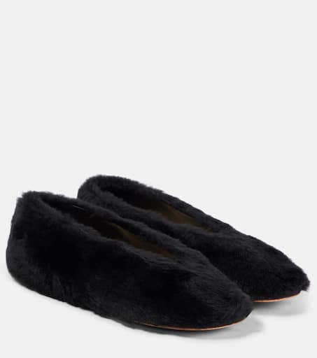 Luna shearling Mary Jane flats in black - Le Monde Beryl | Mytheresa