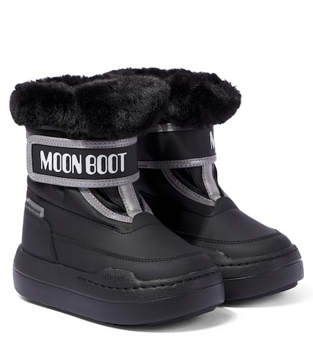 【Moon Boot】 Suede-trimmedシアリングミュール Moon Boot Suede Shearling Lace-Up Mules | Neiman Marcus