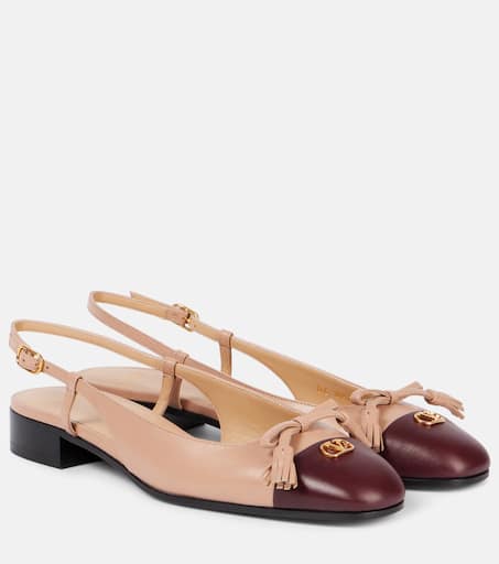 パンプス Valentino Garavani 'Valet Du Roi' Slingback Valet du Roi leather slingback pumps in neutrals - Valentino