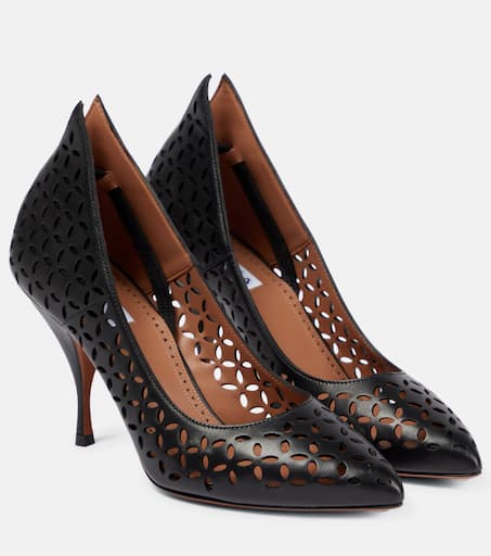 Laser-cut leather pumps in black - Alaia | Mytheresa