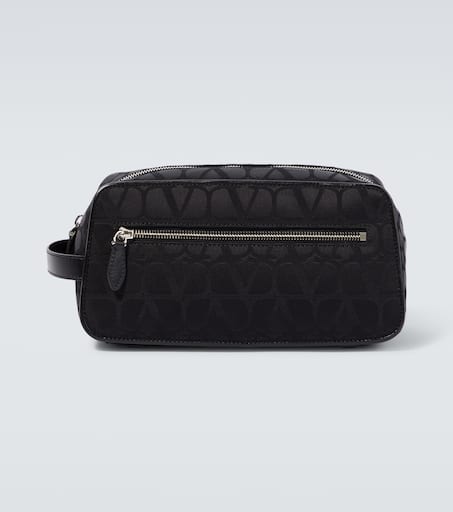 Calvin klein toiletry discount bag