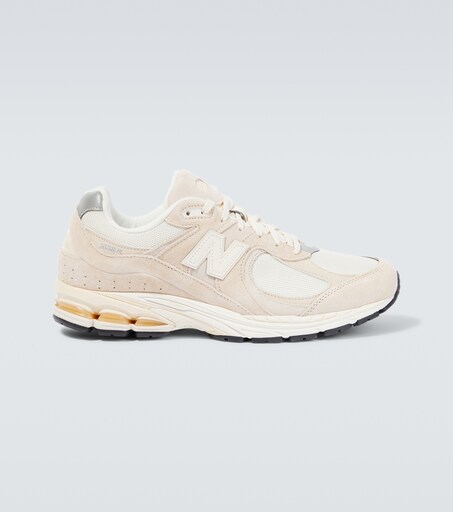 2002 R Suede Sneakers in Beige - New Balance | Mytheresa
