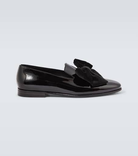 MANOLO BLAHNIK - MANOLO BLAHNIK /PATENTエナメルローファー