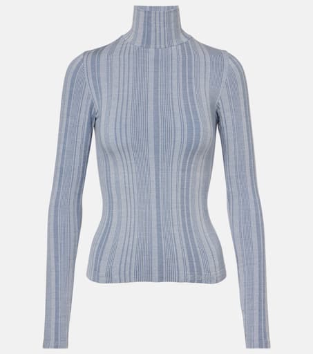 stjerneborg ステルネボリ iceblue camisole stjerneborg ステルネボリ iceblue camisole Satin Camisole