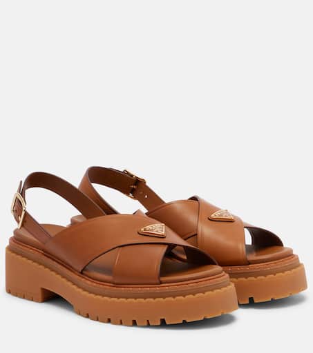 PRADA ブラウンレザー サンダル Prada レザー サンダル | ブラウン | FARFETCH JP