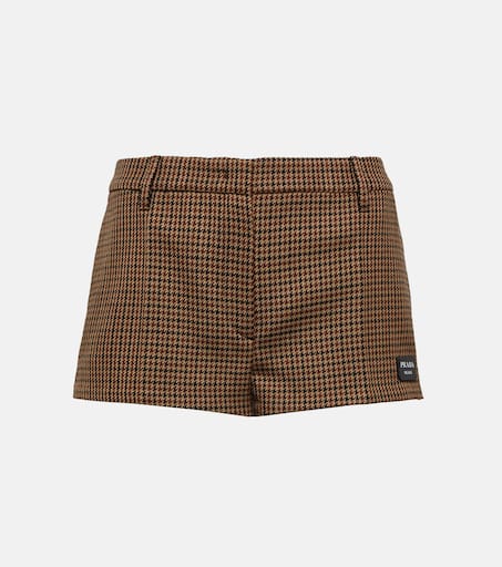 ショートパンツ PRADA Women Shorts  Burmudas P272HSOOO14WQF0241 BROWN Prada Bermuda Shorts In Brown | ModeSens