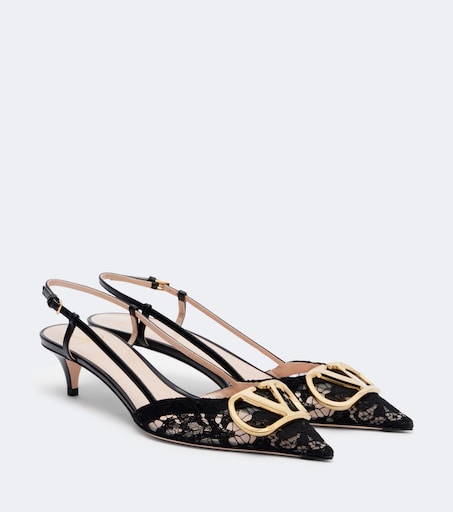 VLogo lace slingback pumps in black - Valentino Garavani | Mytheresa
