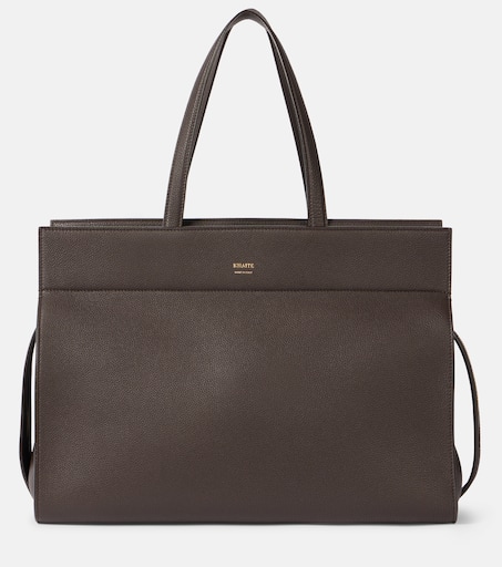 トートバッグ KHAITE 'Crosby' shoulder bag Crosby Bag in Black Pebbled Leather – KHAITE