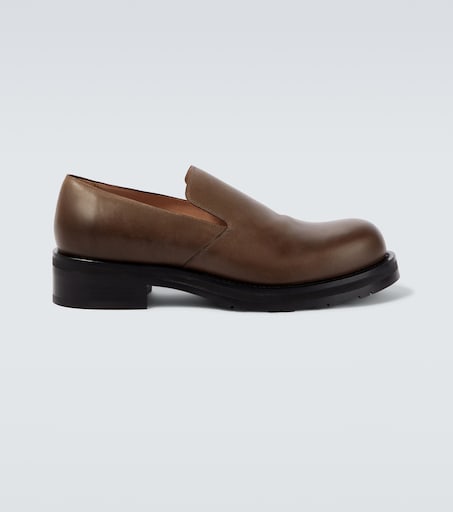 Leather slip-on shoes