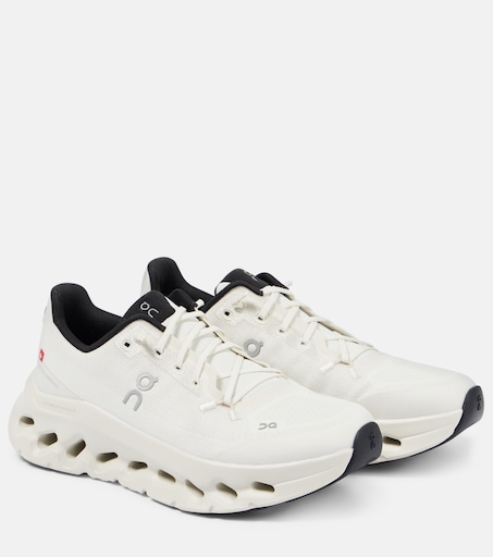 Cloudtilt running shoes