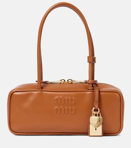 Beau logo embossed leather tote bag