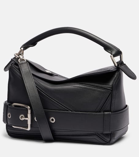 ショルダーバッグ・ポシェット Loewe Puzzle Biker Bag Puzzle Biker Small leather tote bag in black - Loewe | Mytheresa