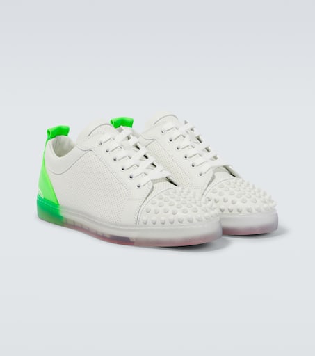 Louis junior spikes white store