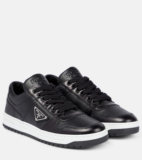 スニーカー PRADA BLACK LEATHER DOWNTOWN SNEAKERS Downtown logo leather sneakers in black - Prada | Mytheresa