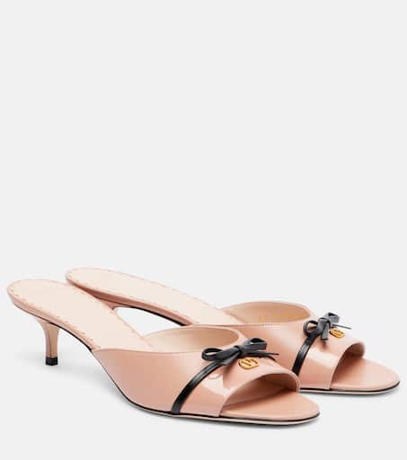 サンダル・ミュール VALENTINO GARAVANI Antiqued Pink Leather Quiltie Mules Valentino Garavani 90mm Pink Rockstud Mules Slides Heel Pump