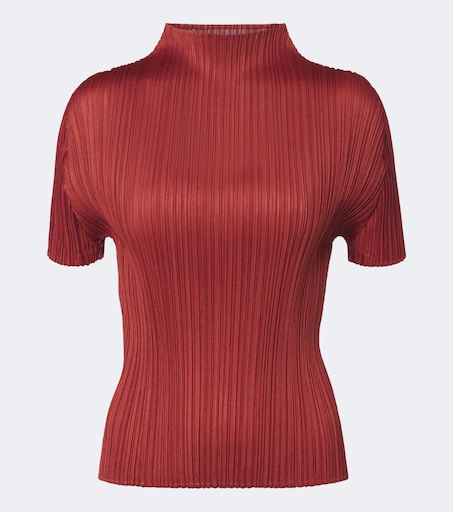 Monthly Colors: September pleated top in red - Pleats Please Issey