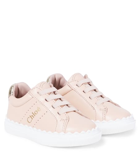 美品✨Chloe　ナッパレザーバレエシューズ　ラバーソール　ピンクベージュ Baby Lauren scalloped leather sneakers in pink - Chloe Kids