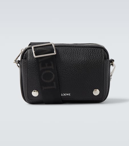 【関税&送料込】Loewe Black Leather Pebble Crossbody Bag Pebble Small leather shoulder bag in black - Loewe | Mytheresa