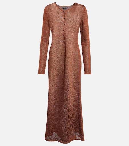 【送料&関税込】Tom Ford Laminated Knit Dress Metallic knitted maxi dress in beige - Tom Ford | Mytheresa