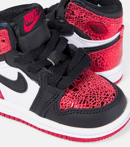 Nike Kids 베이비 조던 1 레트로 하이 OG 스니커즈