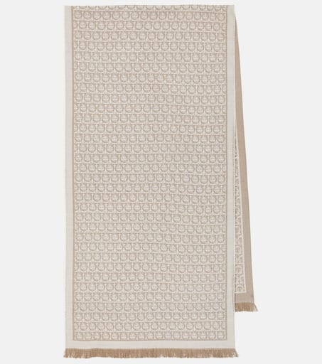 【関税&送料込】Ferragamo Scarfs Beige P00813844.jpg