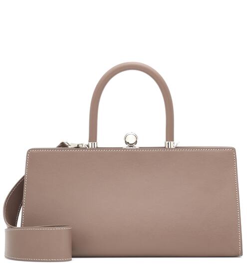 Exclusive to Mytheresa – Sister leather shoulder bag | Ratio et Motus