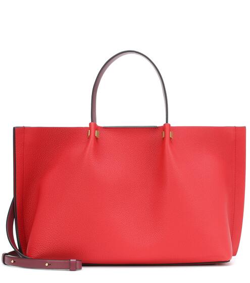 Valentino Garavani VLOGO Escape Medium leather tote | Valentino