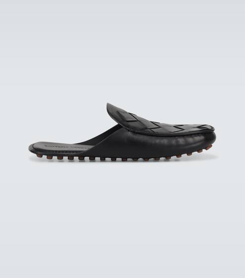 سليبرز من الجلد المضفر | Bottega Veneta