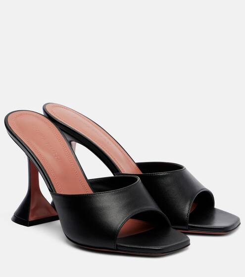 Pantoletten Lupita aus Leder | Amina Muaddi
