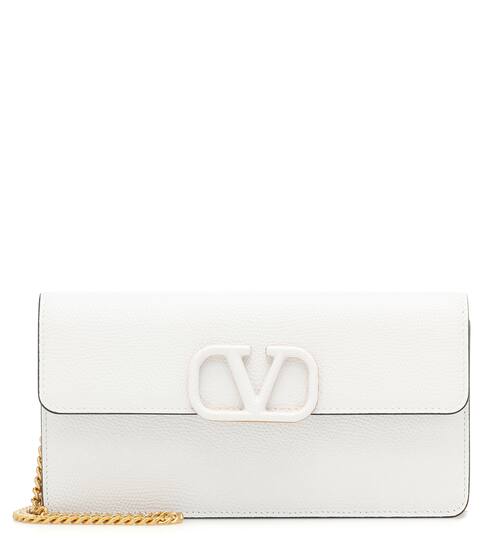 Valentino Garavani VSLING Small leather clutch | Valentino