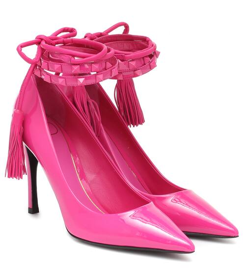 Valentino Garavani - Pumps Rockstud Flair in vernice | Valentino / Garavani