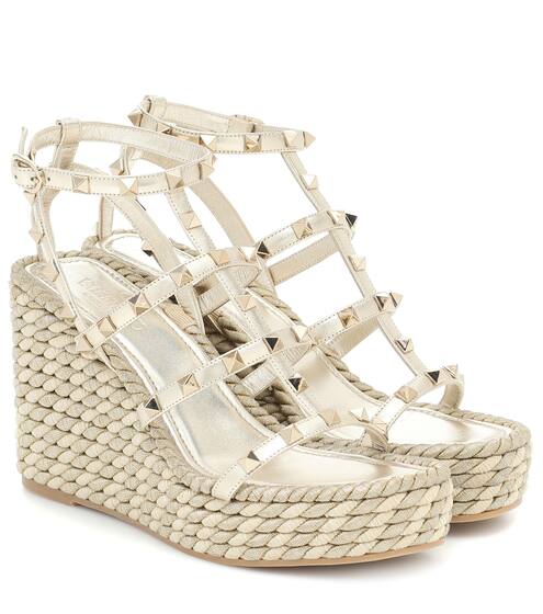 Valentino Garavani Torchon Cage leather wedge sandals | Valentino