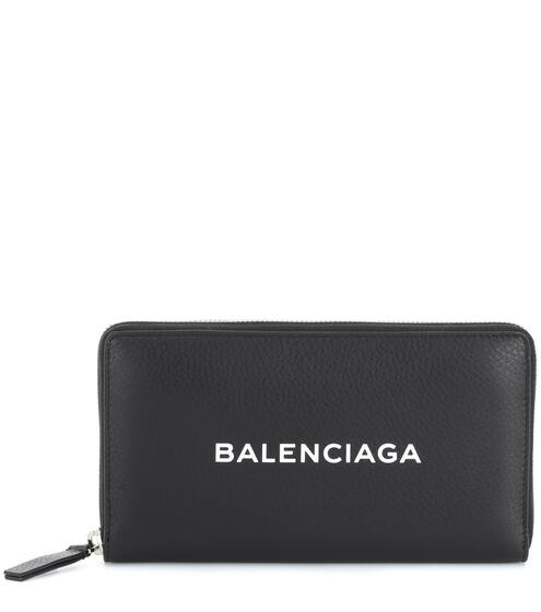 Zip-around leather wallet | Balenciaga