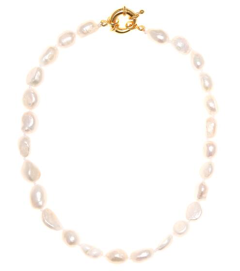 Freshwater pearl necklace | Timeless Pearly
