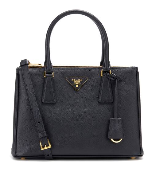 Prada Bags Women S Handbags Mytheresa Galleria Saffiano Small Leather Shoulder Bag Prada