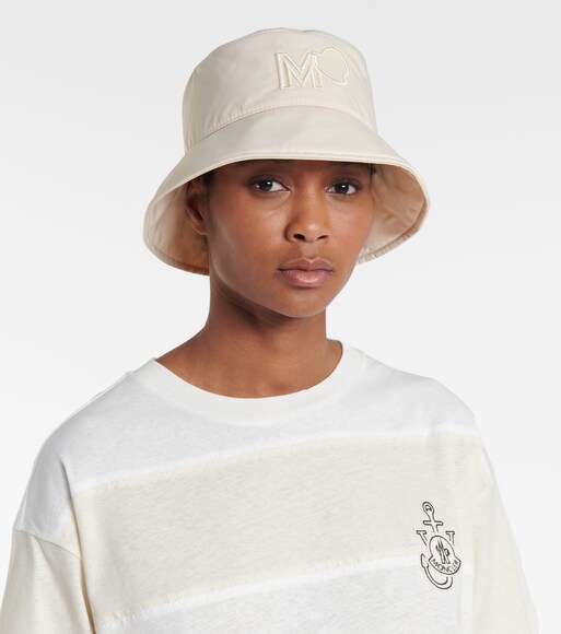 Moncler - Cappello da pescatore con logo | Mytheresa