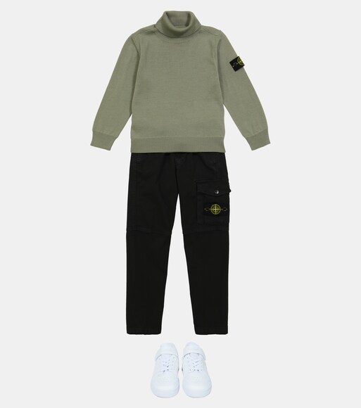 junior turtleneck sweater